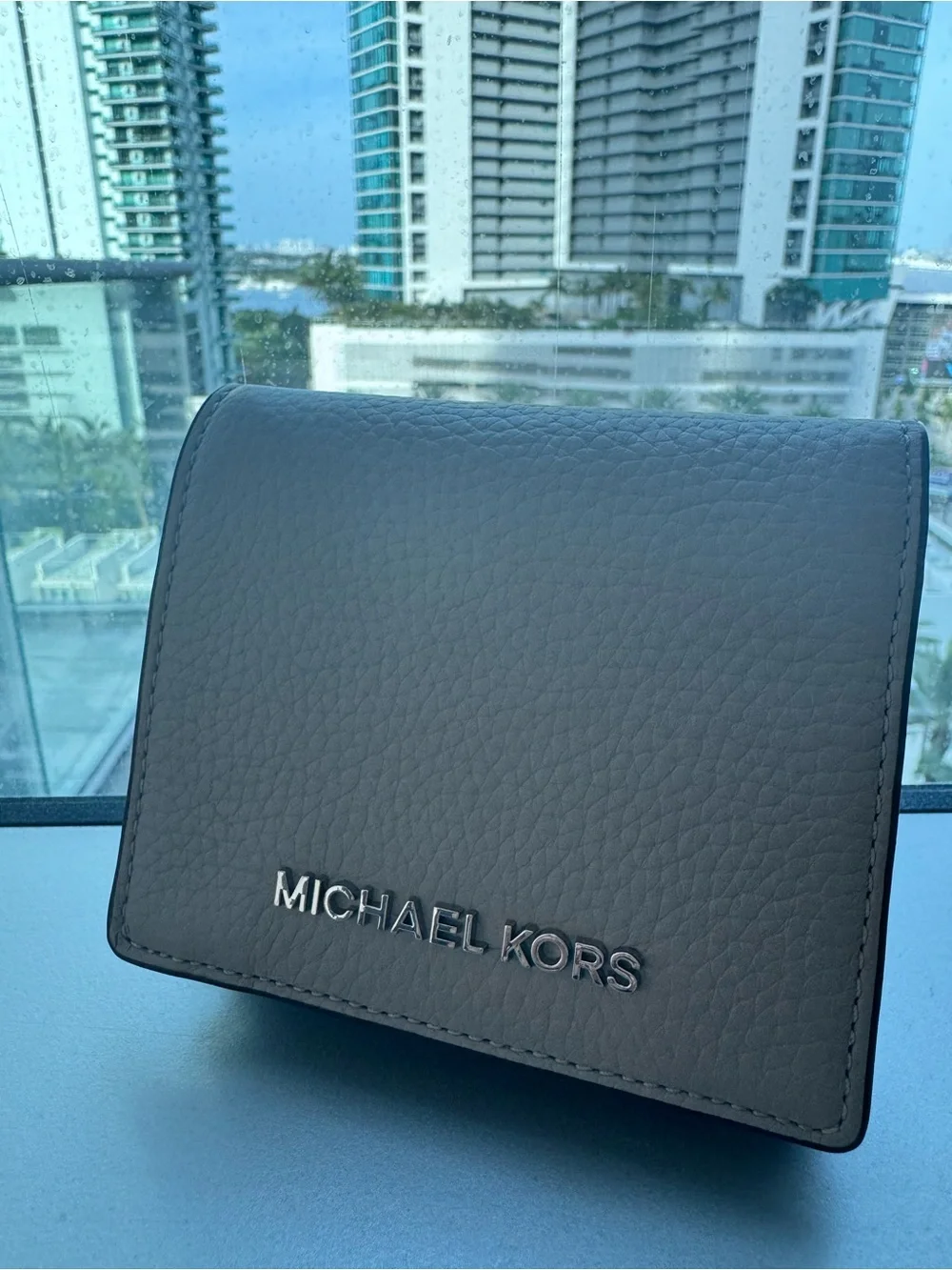 Michael Kors Pebbled Leather Compact Wallet - Light Gray